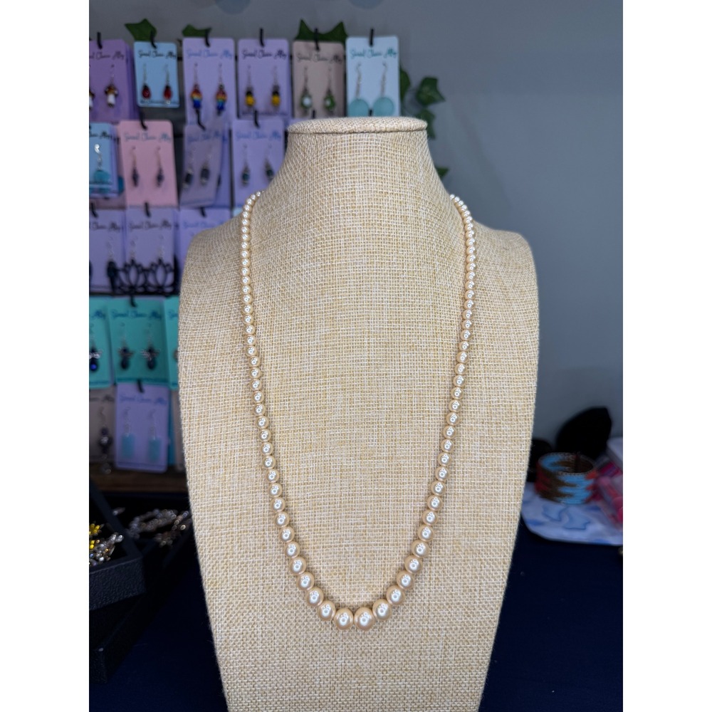 Vintage Graduated Faux Pearl Necklace Champagne Cream Gold Tone Filigree Clasp